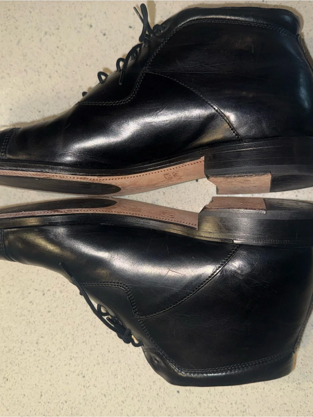 Johnston & Murphy Black Leather Chukka Boots with Tan Lining